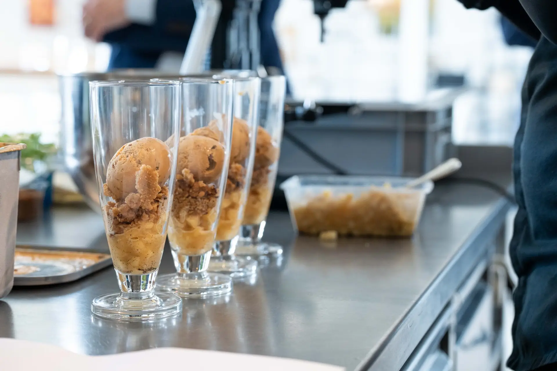 23050__SaltedCaramel_in glass
